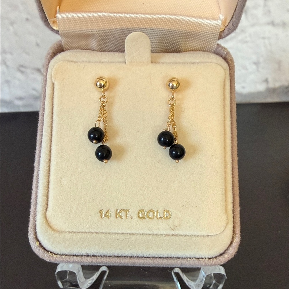 14 KT Gold & Onyx Dangle Earrings